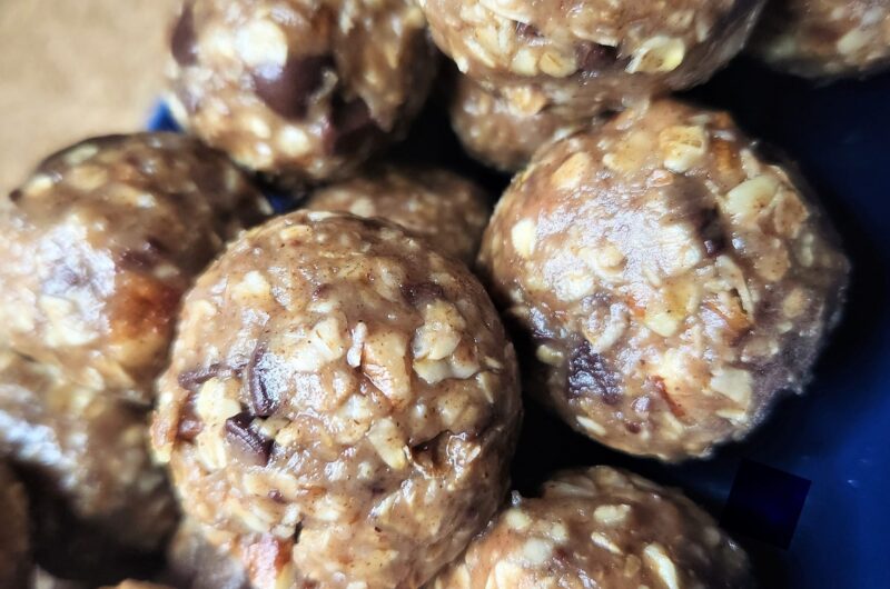 No Bake Chocolate Pecan Power Balls