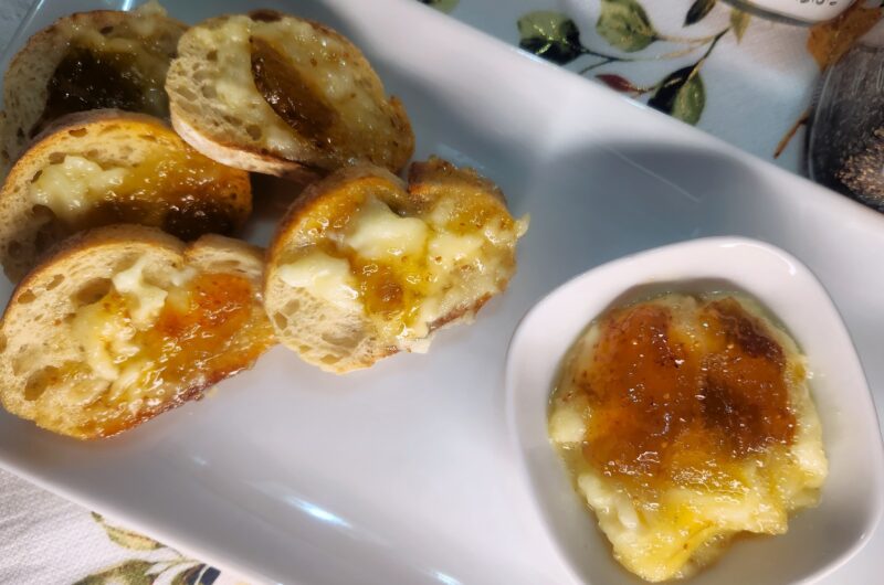 Baked Brie with Fig Jam