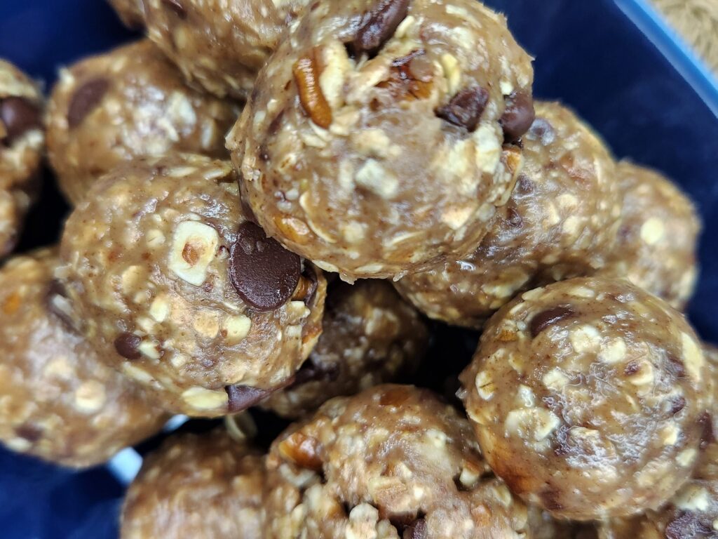 Chocolate Pecan Powerballs