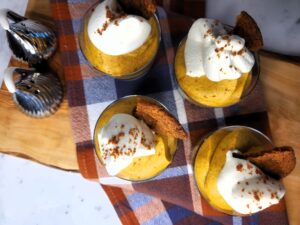 Gingersnap Pumpkin Pie Custard Cups