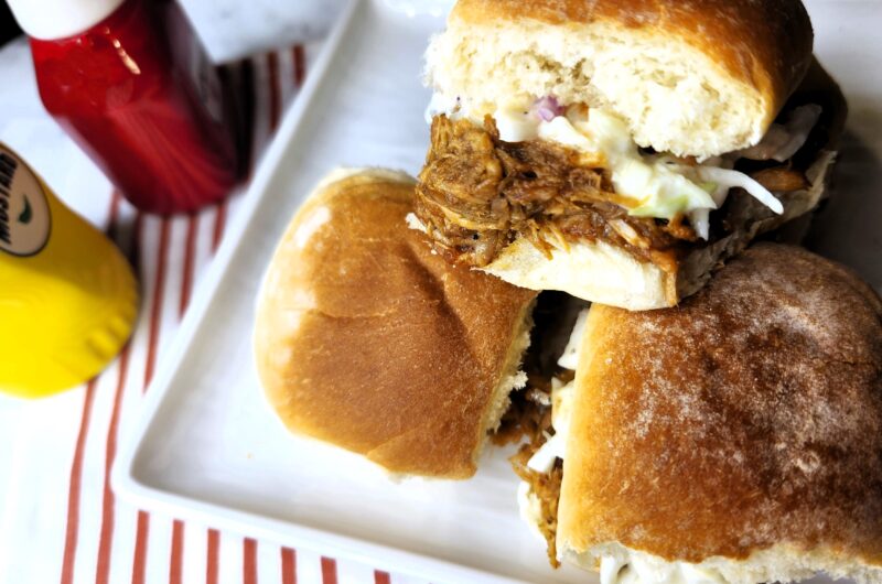 Easy BBQ Pulled Pork Sliders